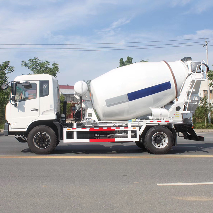 4x2 6m³ concrete mixer truck